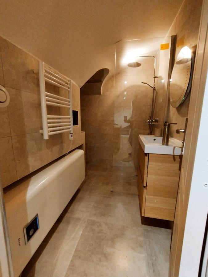 Beautiful Triplex In The Center Of Paris Appartamento Esterno foto