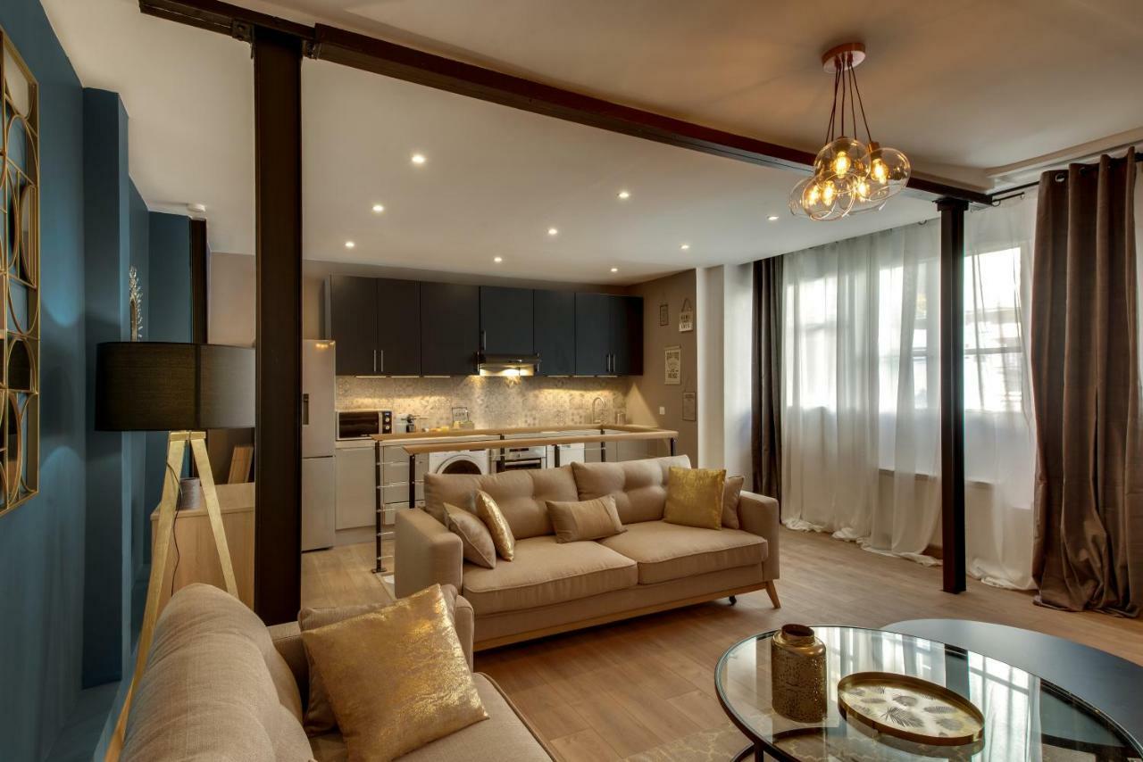 Beautiful Triplex In The Center Of Paris Appartamento Esterno foto