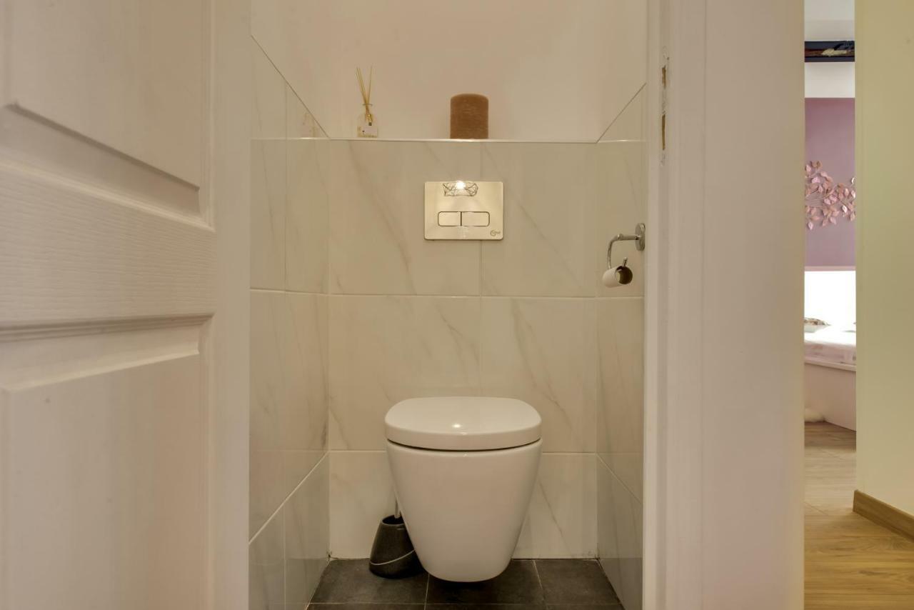 Beautiful Triplex In The Center Of Paris Appartamento Esterno foto